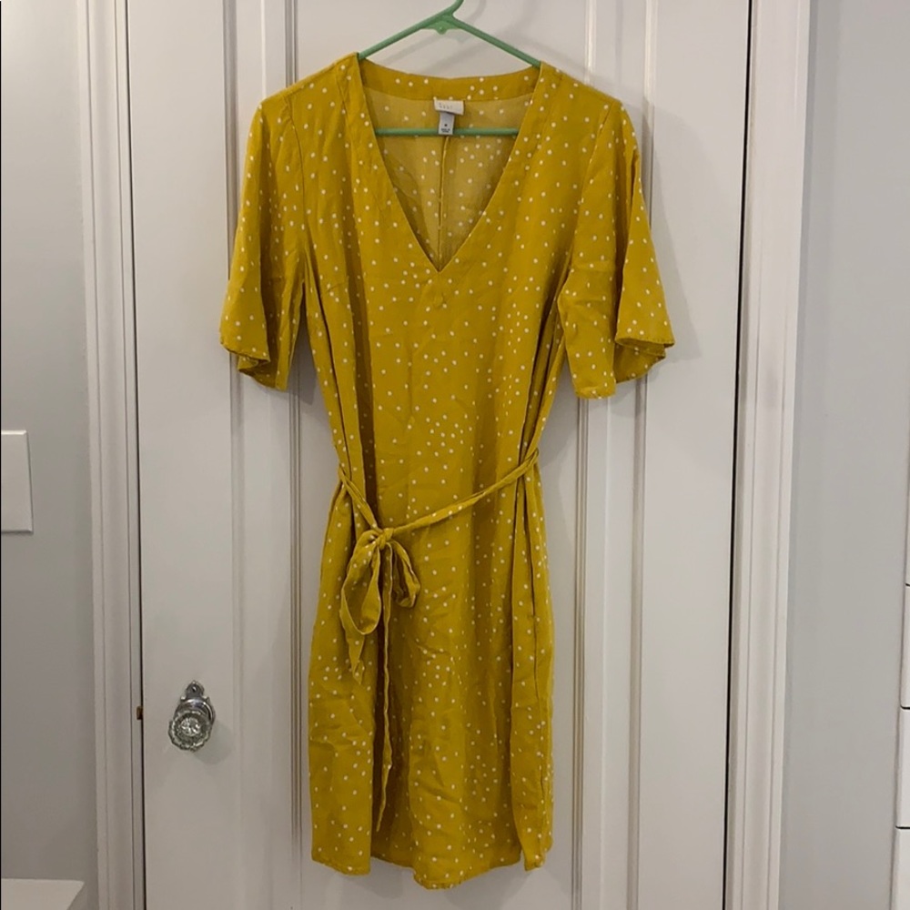Yellow polka dotted dress with POCKETS
